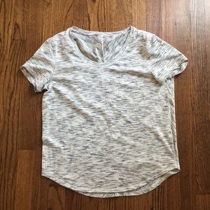 Lululemon Meant to Move Shirt